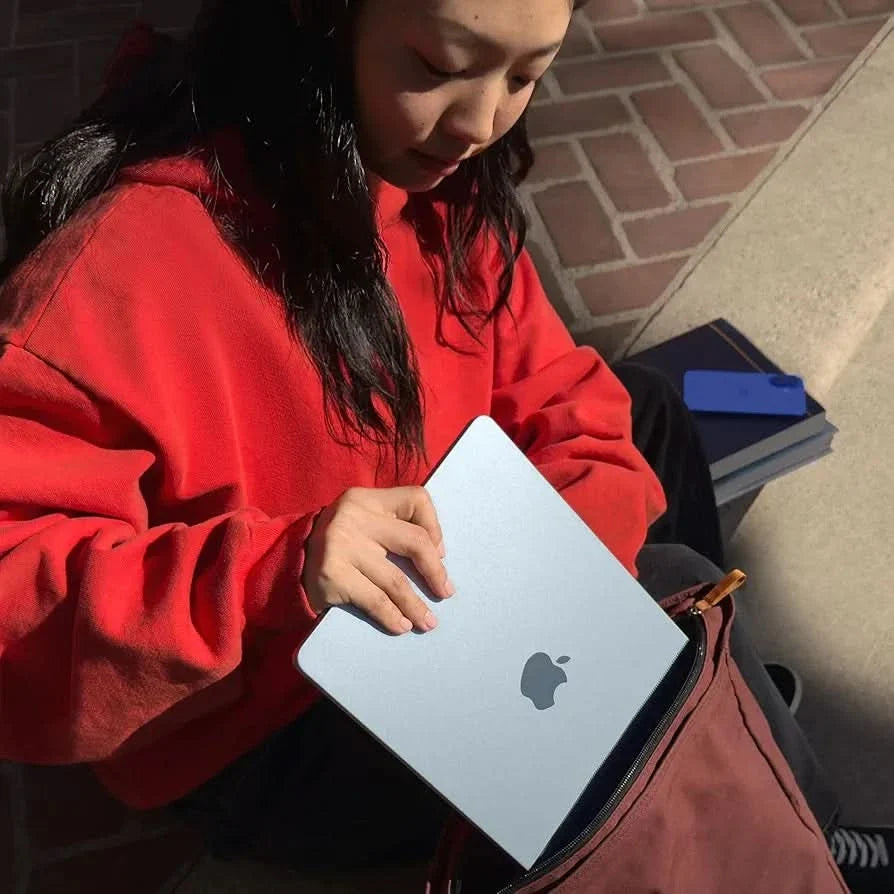 Apple MacBook Air 2025